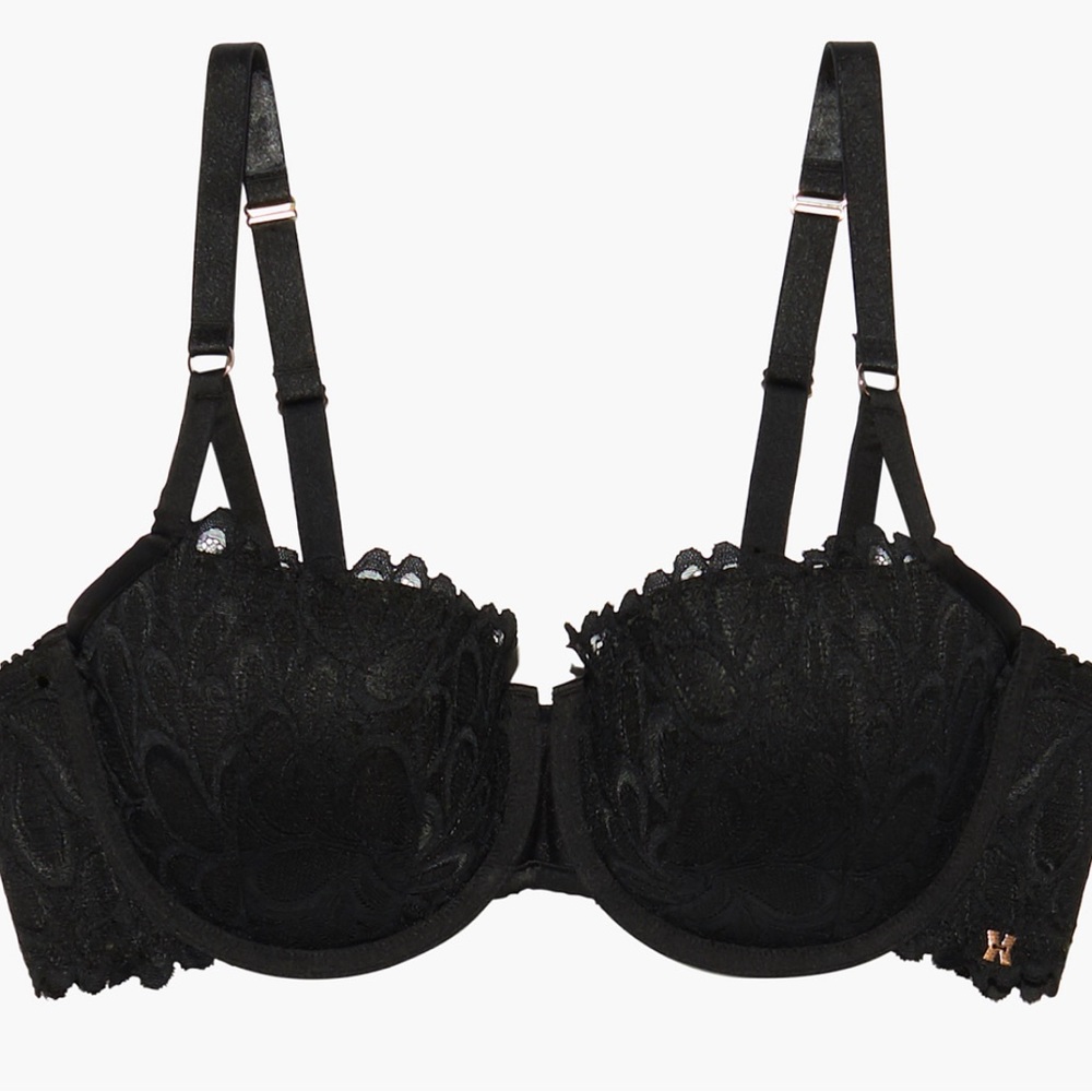 Savage x fenty lace bra
